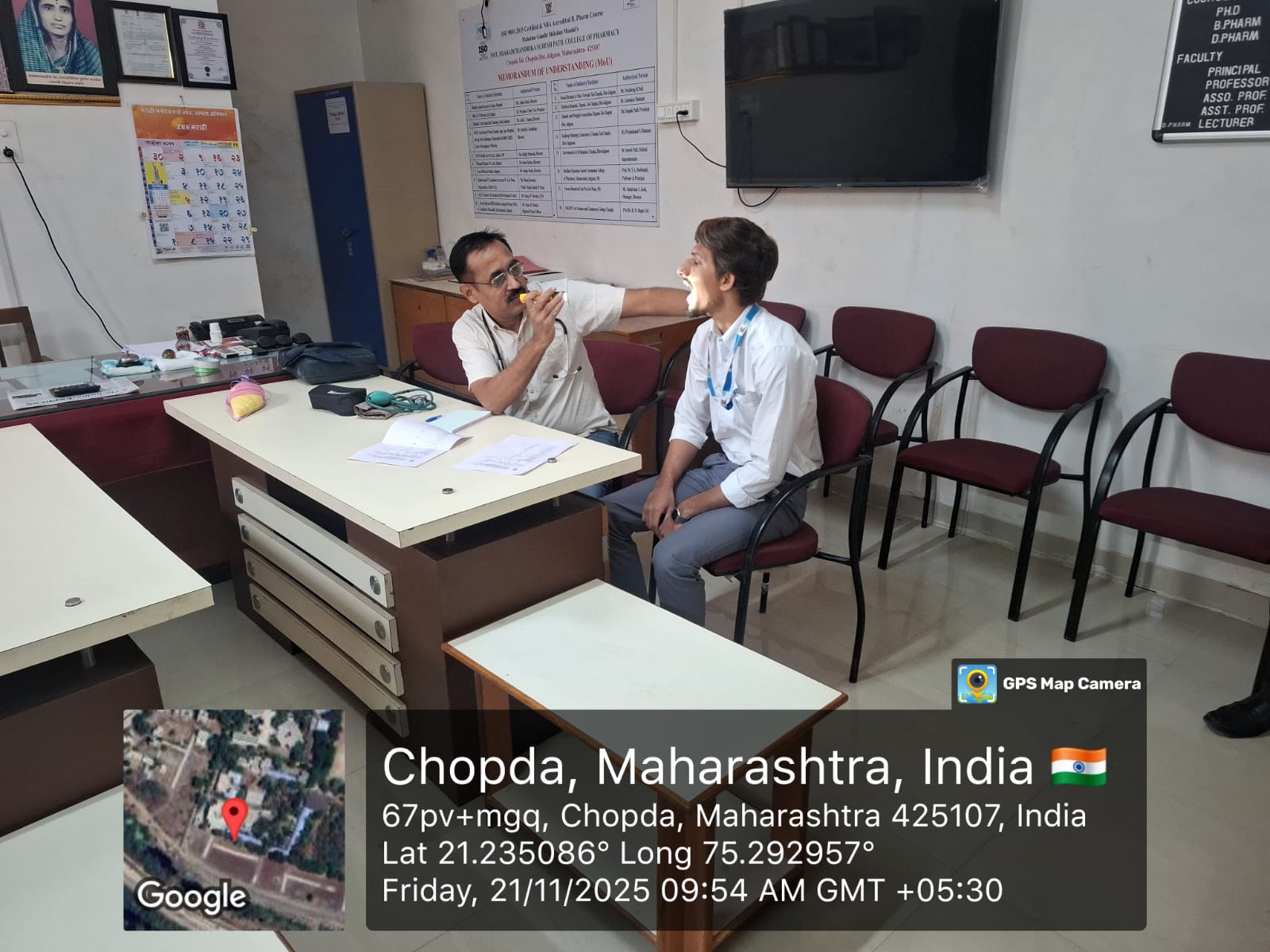 Today, on 21/11/2025, a free medical check-up camp for students was successfully conducted jointly by Smt. Sharadchandrika Suresh Patil College of Pharmacy, Chopda and Kavayitri Bahinabai Chaudhari No